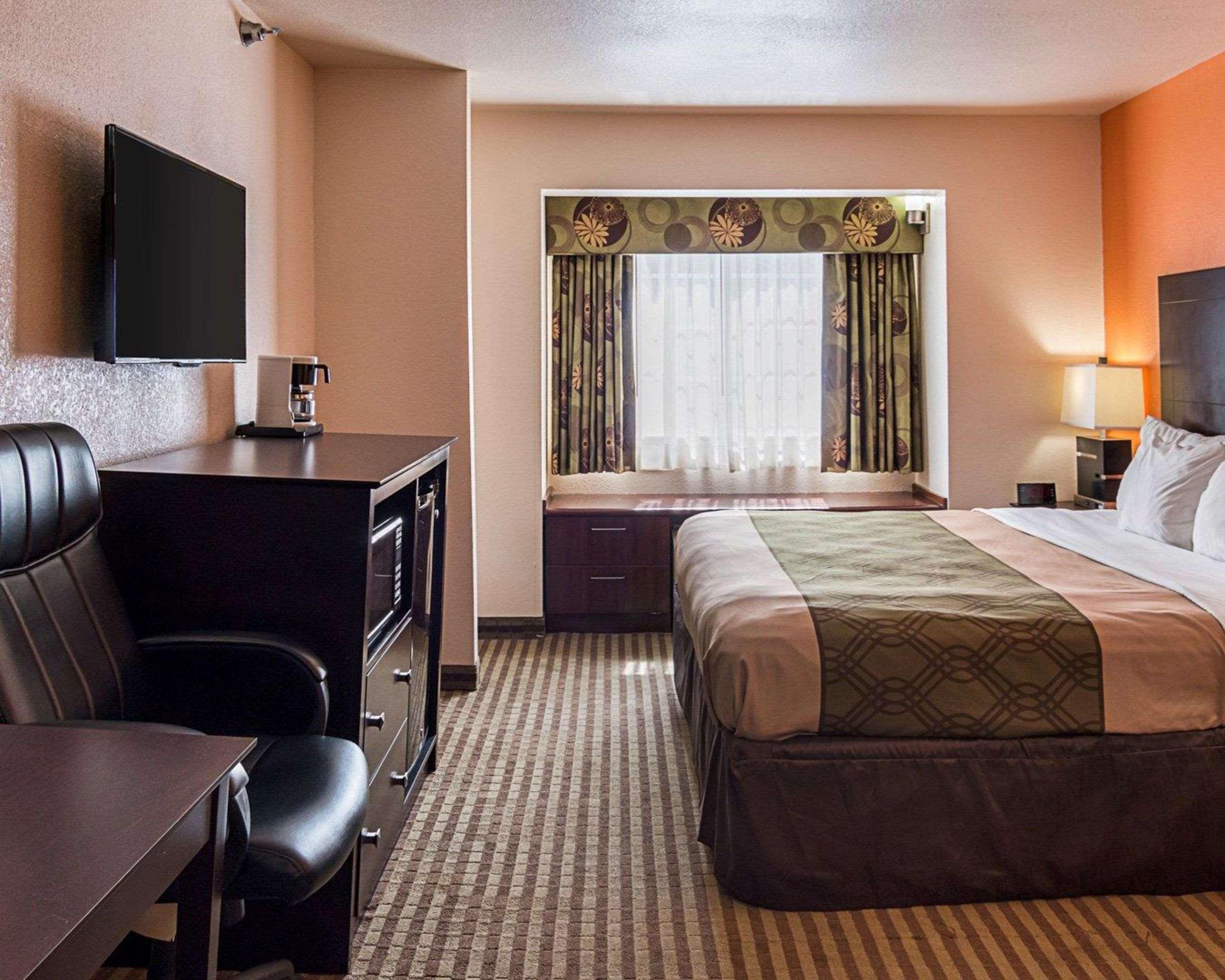 Econo Lodge Inn&Suites Natchitoches Esterno foto