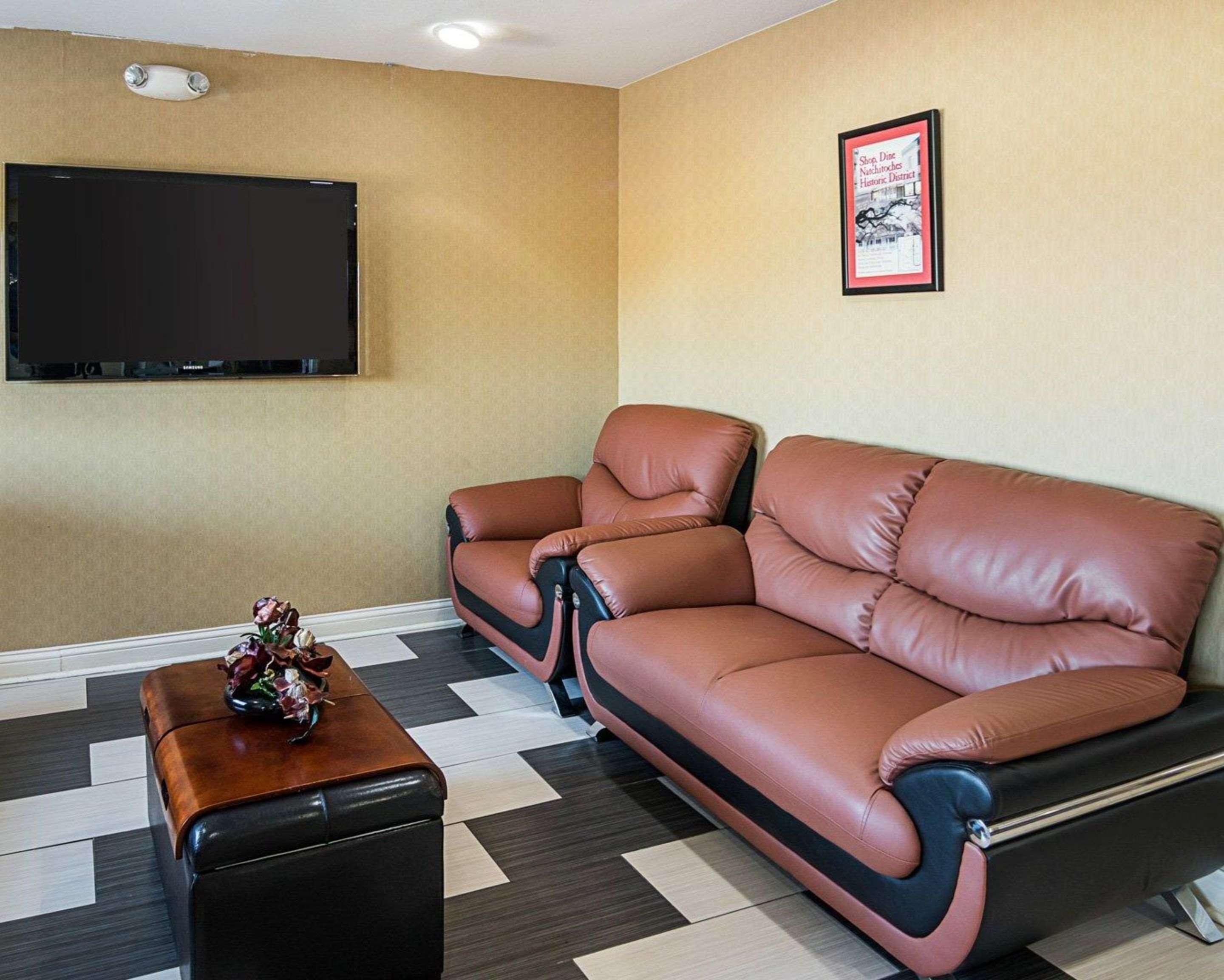 Econo Lodge Inn&Suites Natchitoches Esterno foto