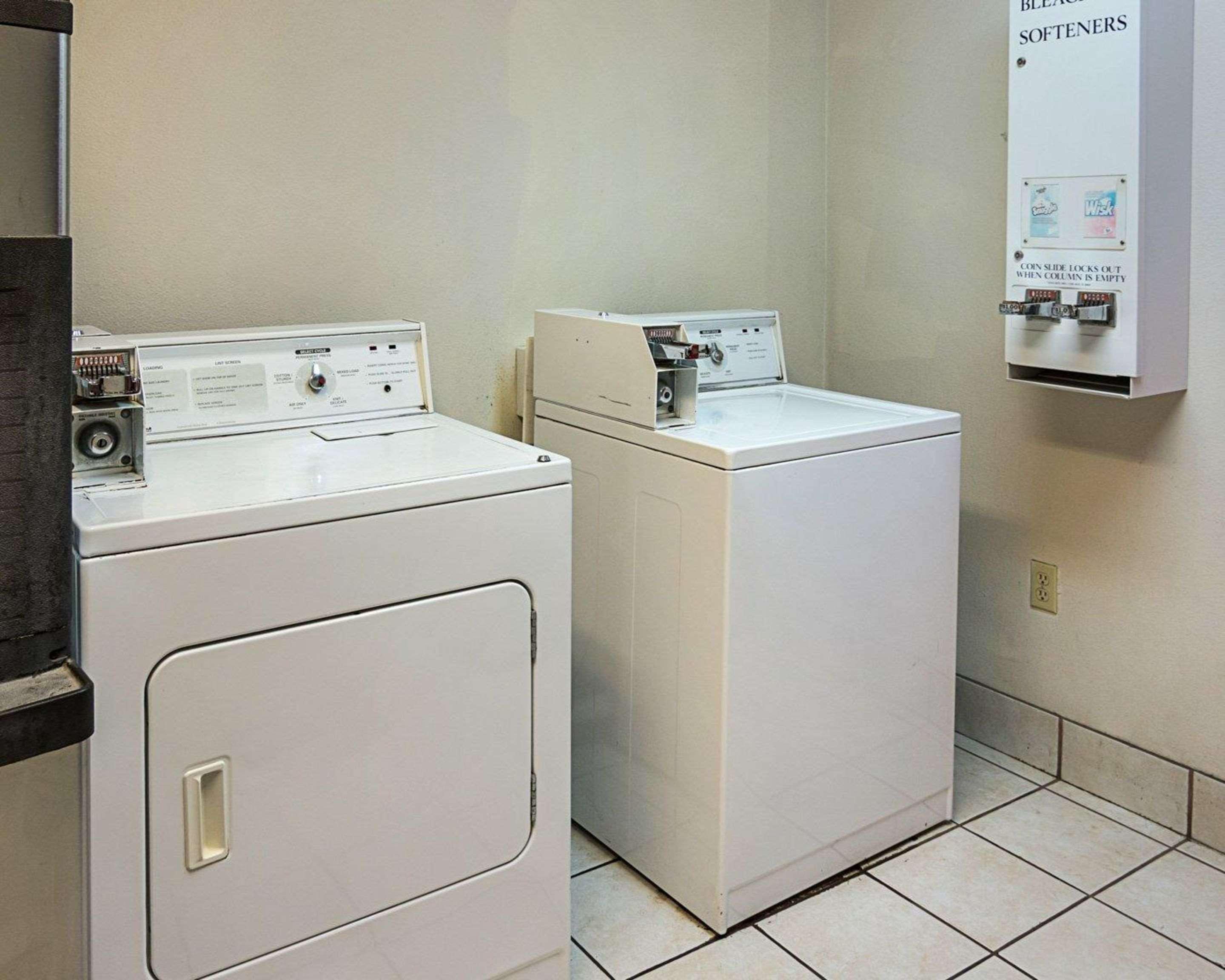Econo Lodge Inn&Suites Natchitoches Esterno foto