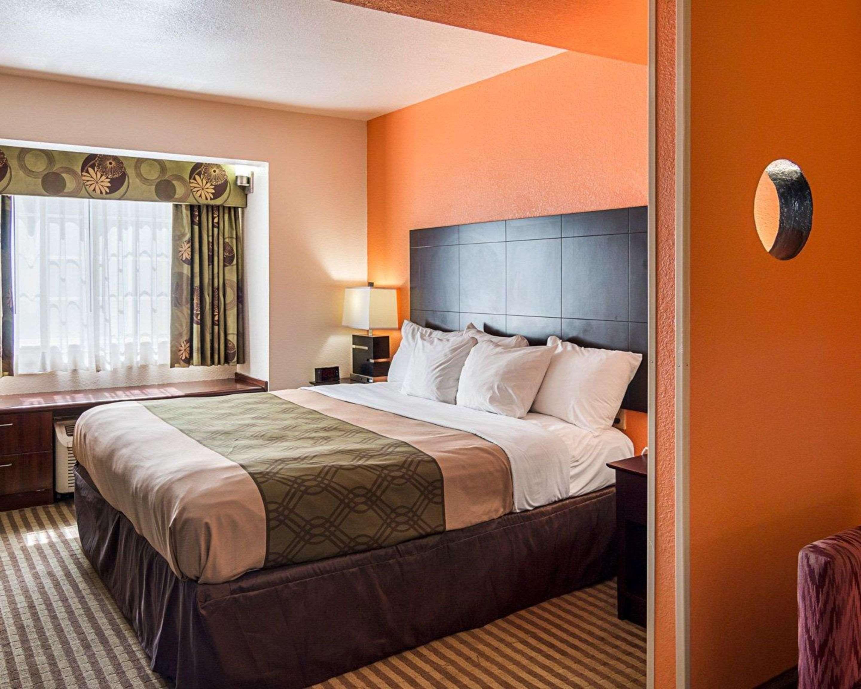 Econo Lodge Inn&Suites Natchitoches Esterno foto