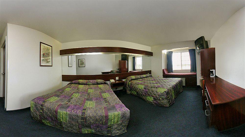 Econo Lodge Inn&Suites Natchitoches Esterno foto